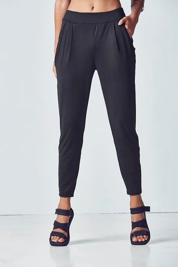 Artemis Pant Main image