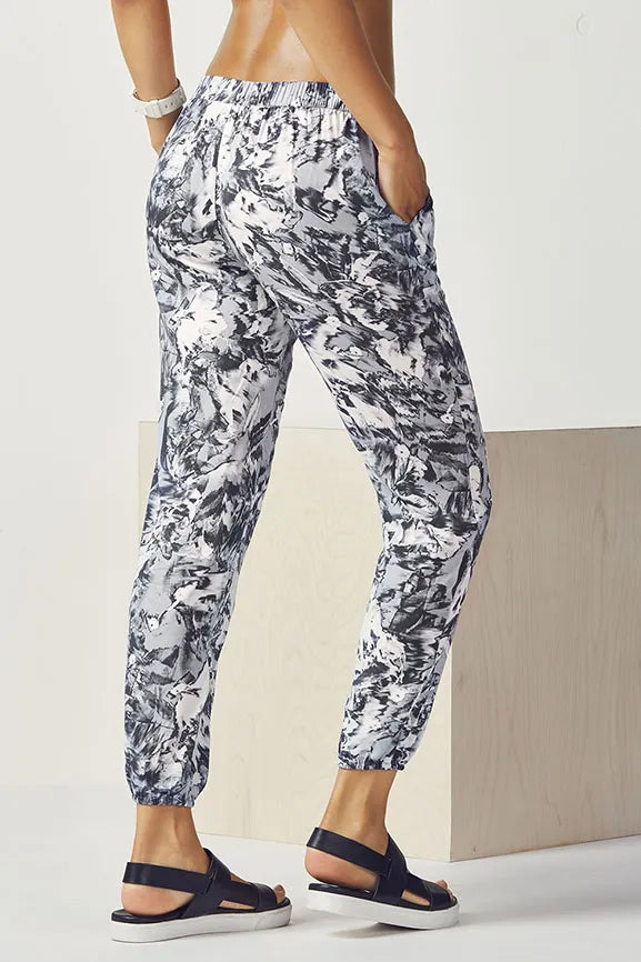 Emily Jogger Secondary image