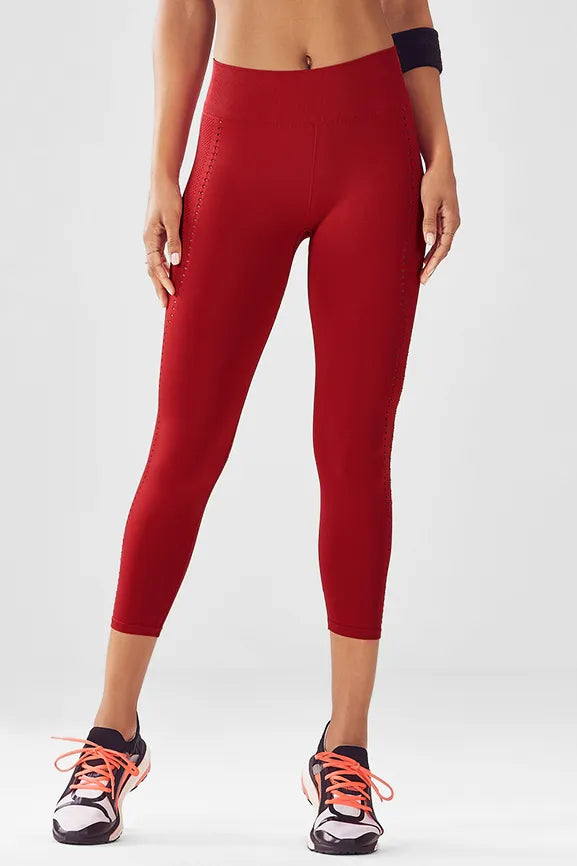 Seamless Mid-Rise Capri Secondary image