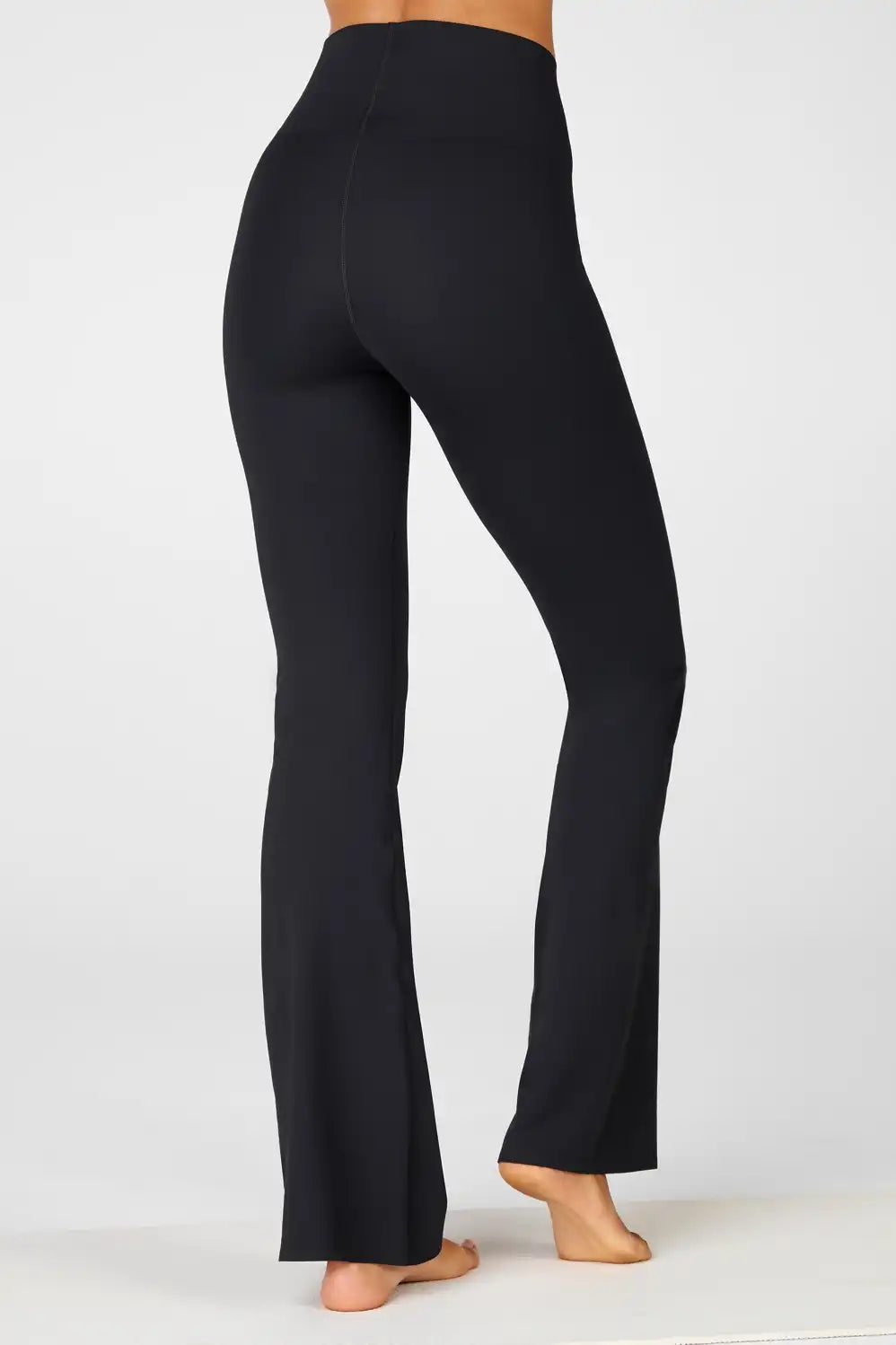 Ultra High-Waisted Minimal PureLuxe Pant
