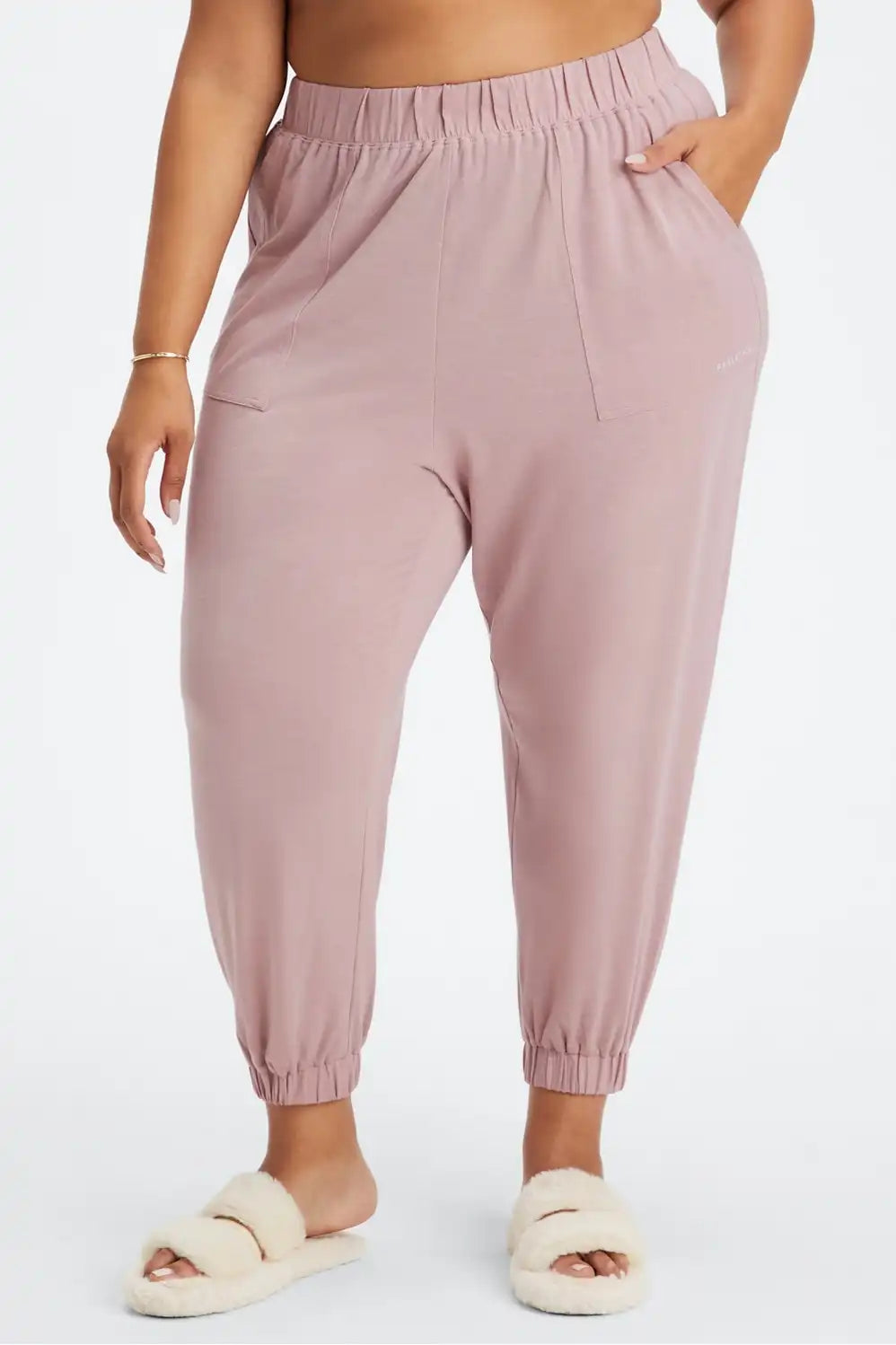 RestoreKnit Tapered Pant