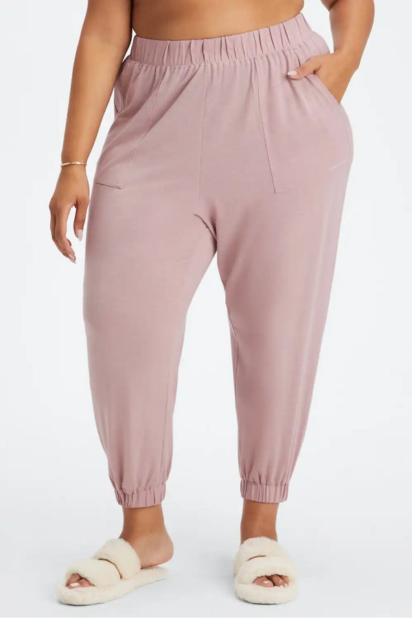 RestoreKnit Tapered Pant