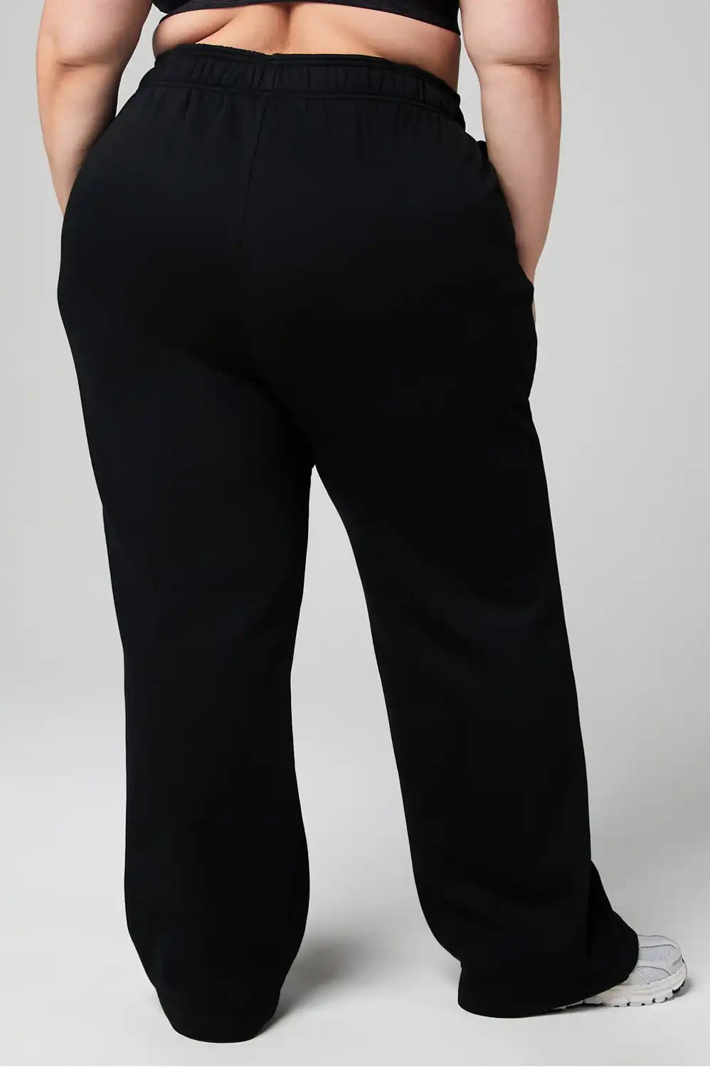 Cozy Fleece Wide Leg Sweatpant