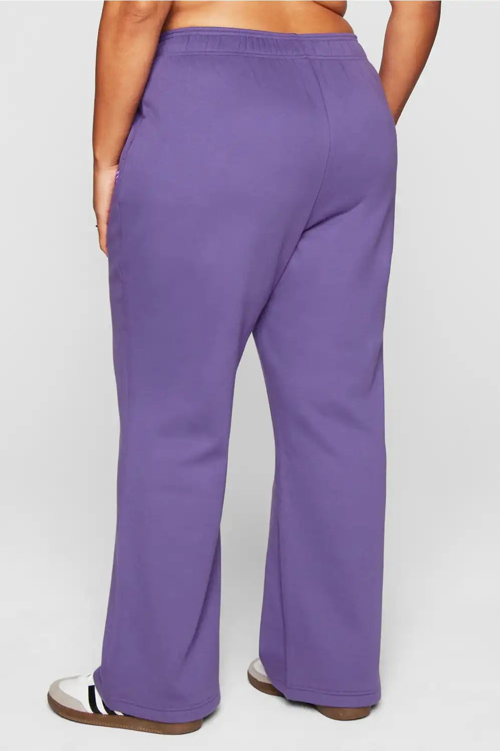 Cozy Fleece Wide Leg Sweatpant