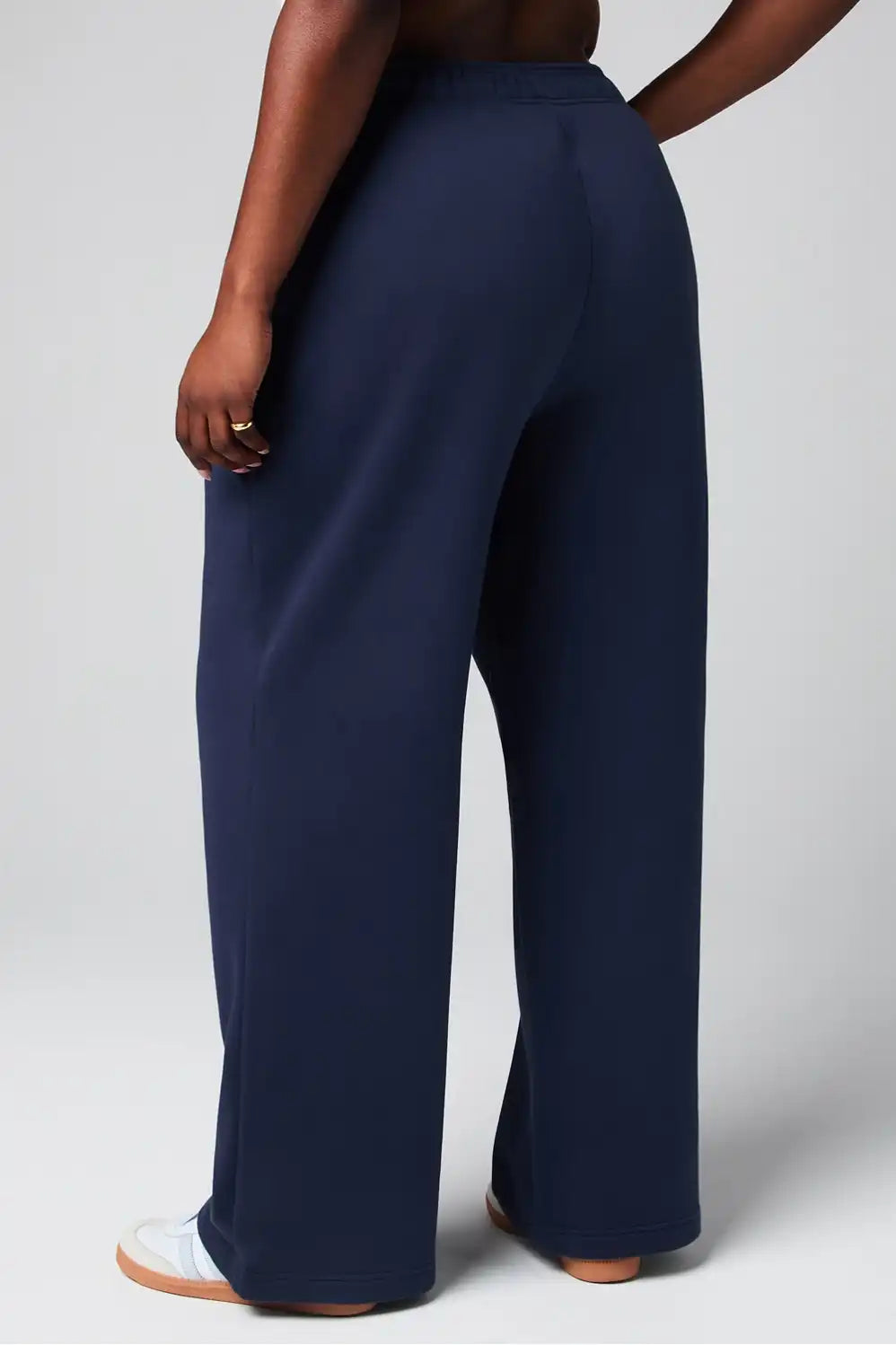 Cozy Fleece Wide Leg Sweatpant