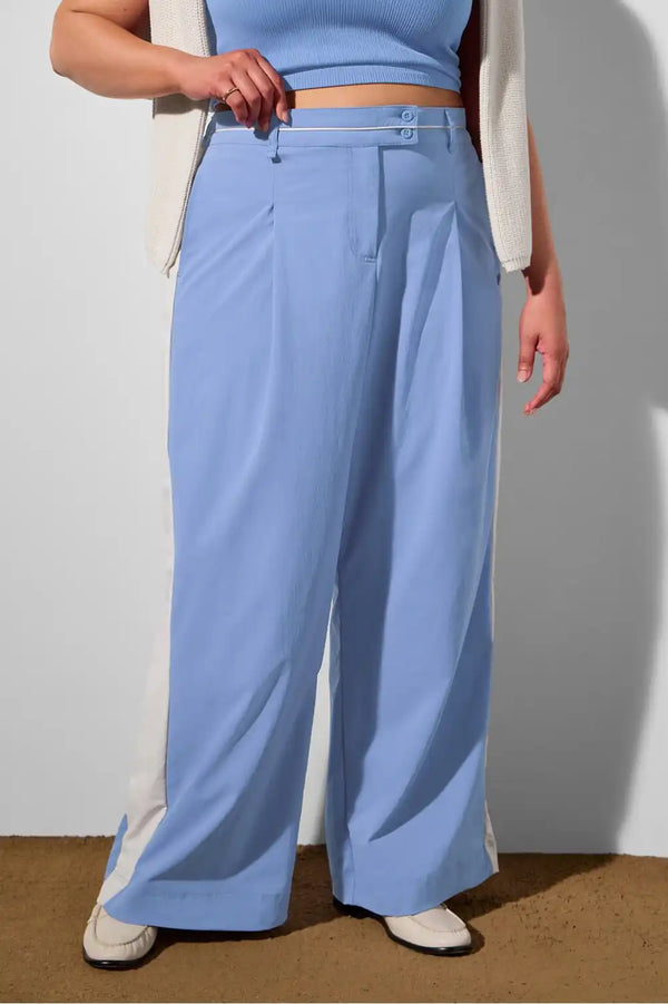 Pleated Wide Leg Trouser