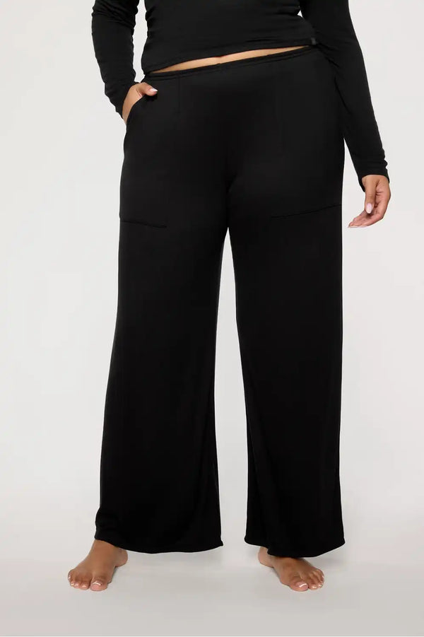 Soft Rib Wide Leg Pant