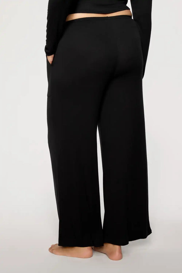 Soft Rib Wide Leg Pant