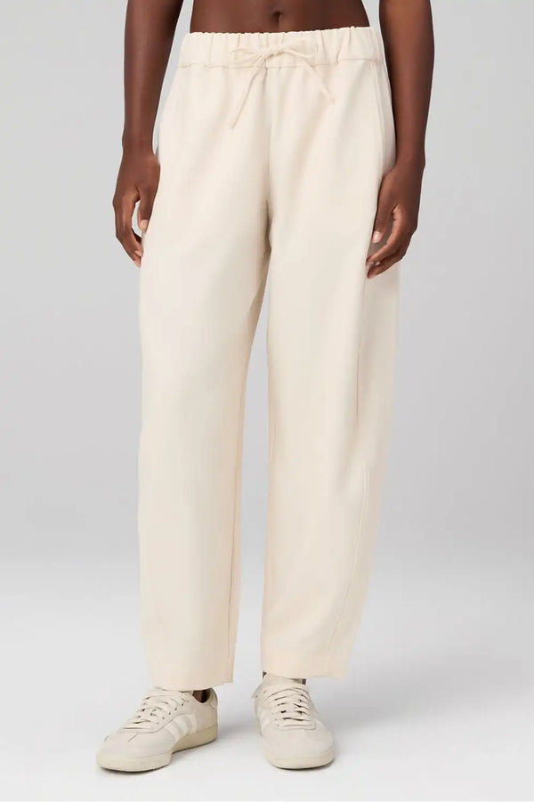 Easy Twill Mid Rise Barrel Pull-On Ankle Pant