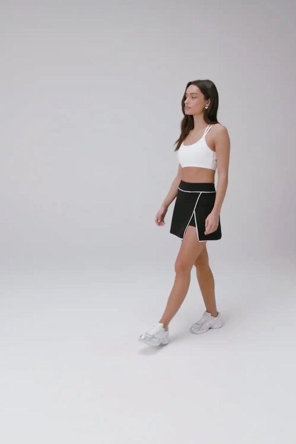 On-The-Go Classic Mini Skirt