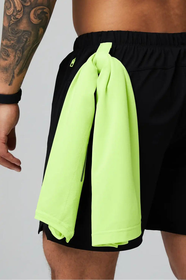 The One Short Lined 7in