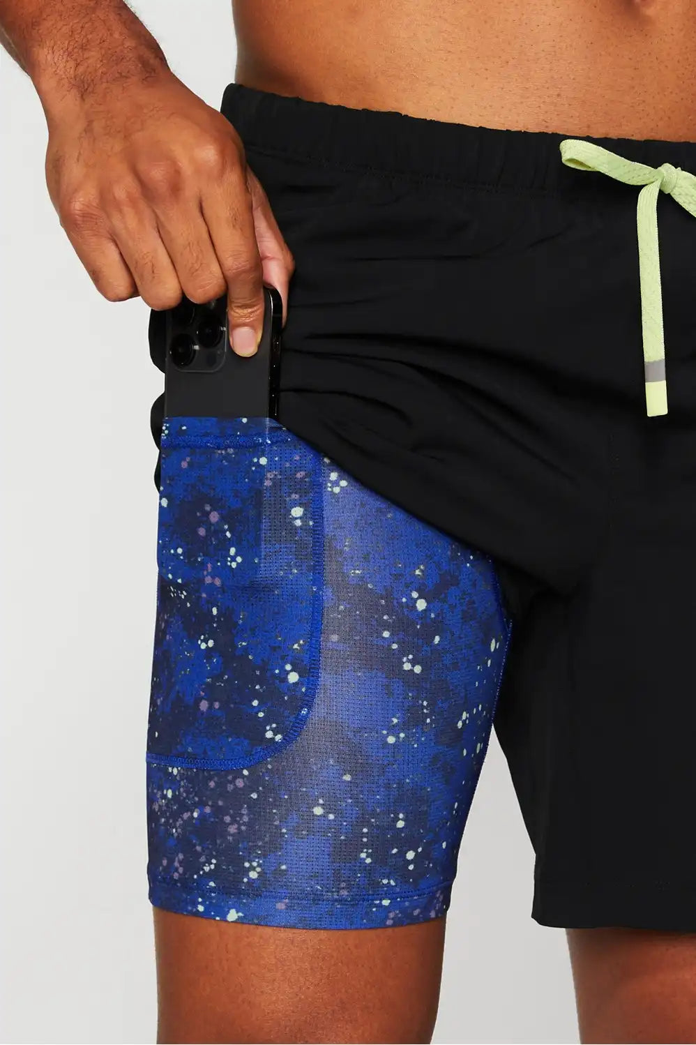 The One Short Lined 7in Secondary image