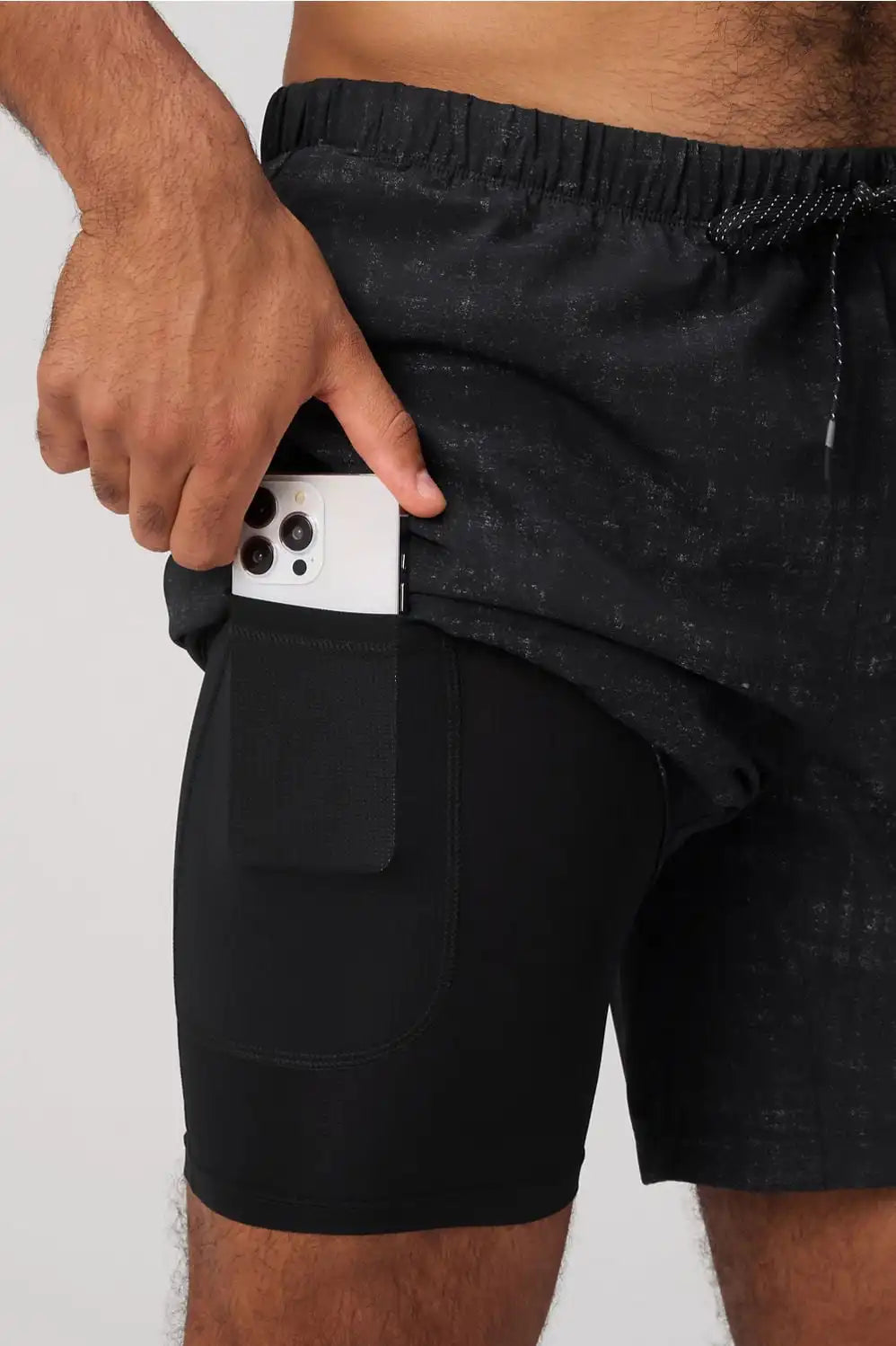 The One Short Lined 7in Secondary image