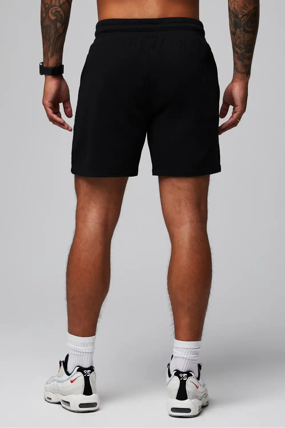 The Lightweight Go-To Short