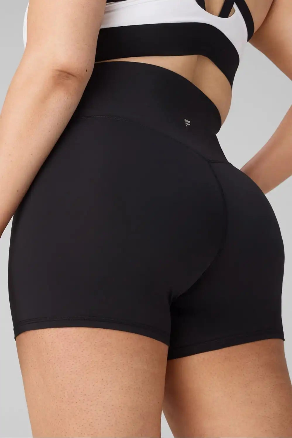 PureLuxe High-Waisted TLC Short 4"