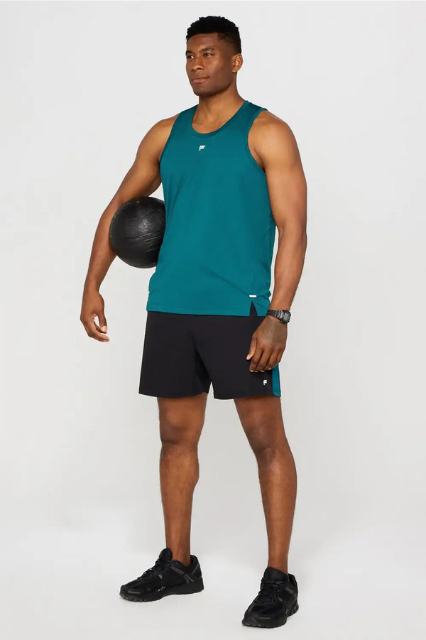The O2 Run Short Lined 7in