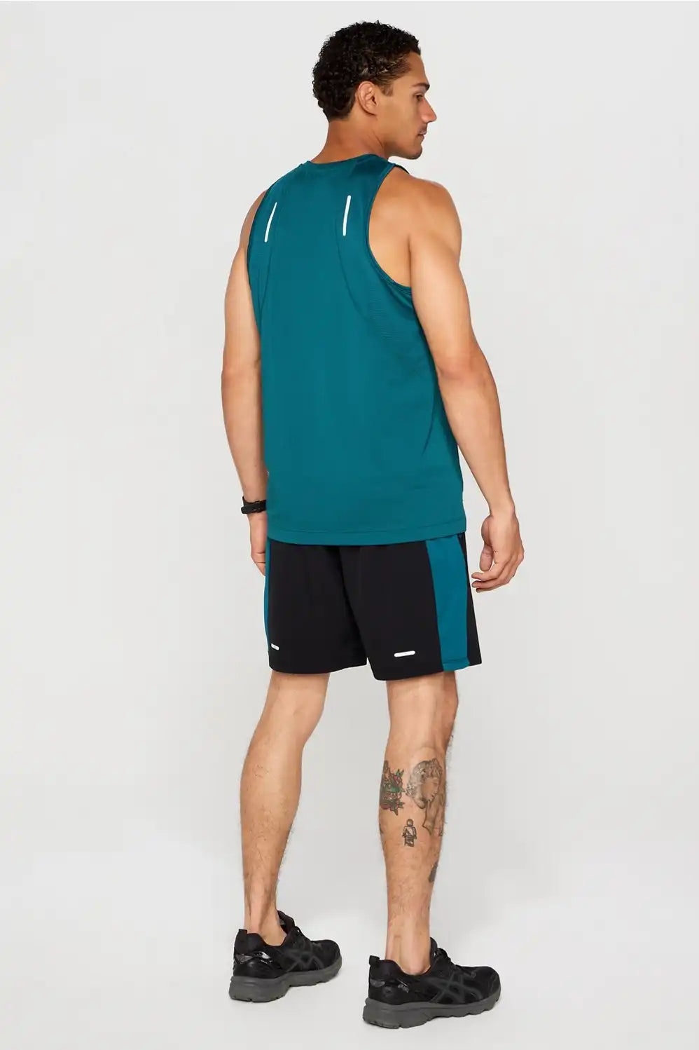 The O2 Run Short Lined 7in