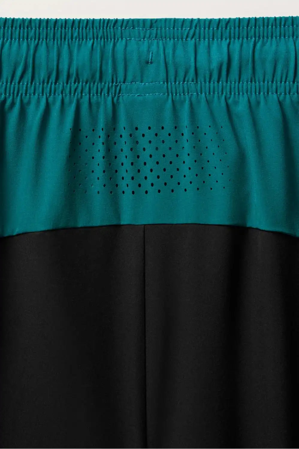 The O2 Run Short Lined 7in