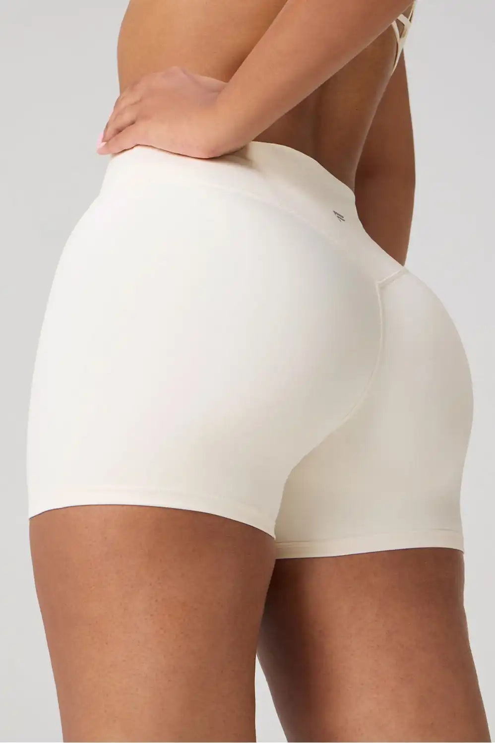 The No-Seam PureLuxe TLC Short 4"