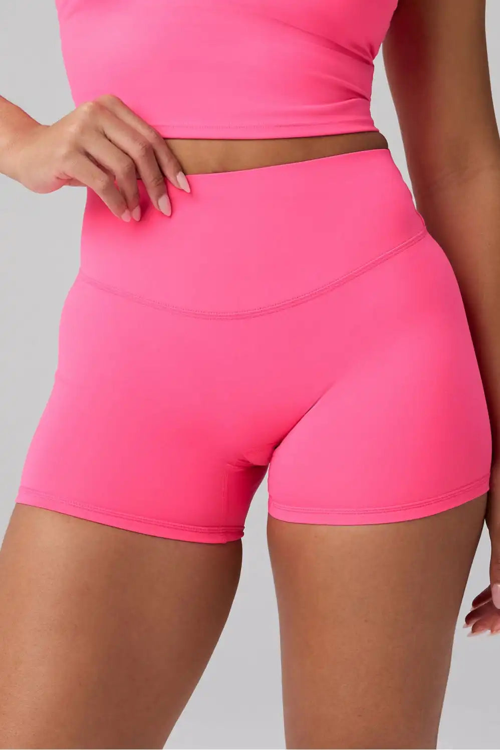 The No-Seam Pureluxe TLC Short 4”