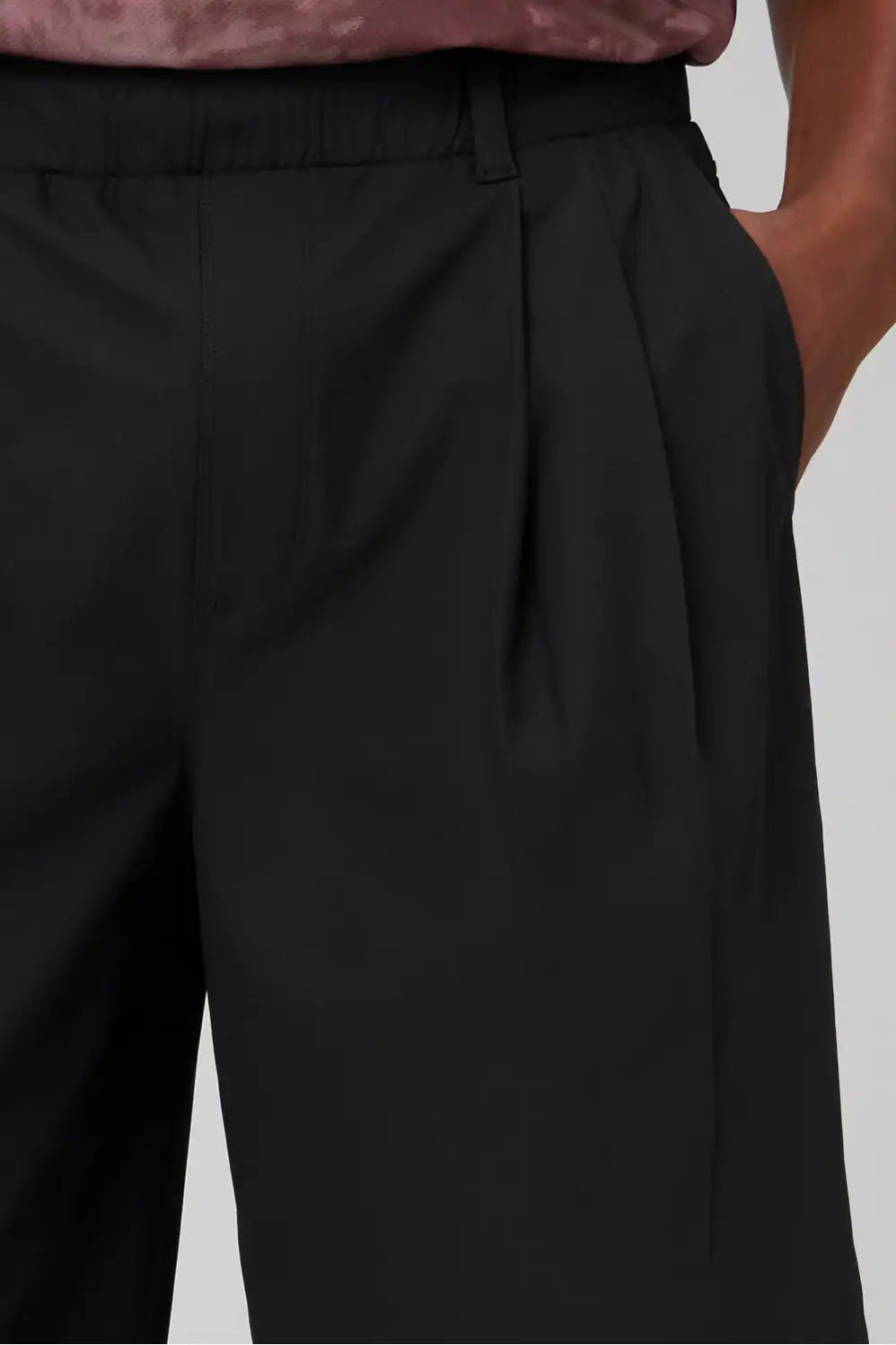 The Don Pleated Pull-On Long Short