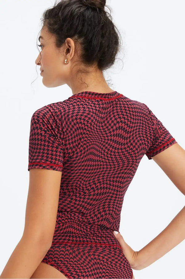 Fine Touch Short-Sleeve Tee