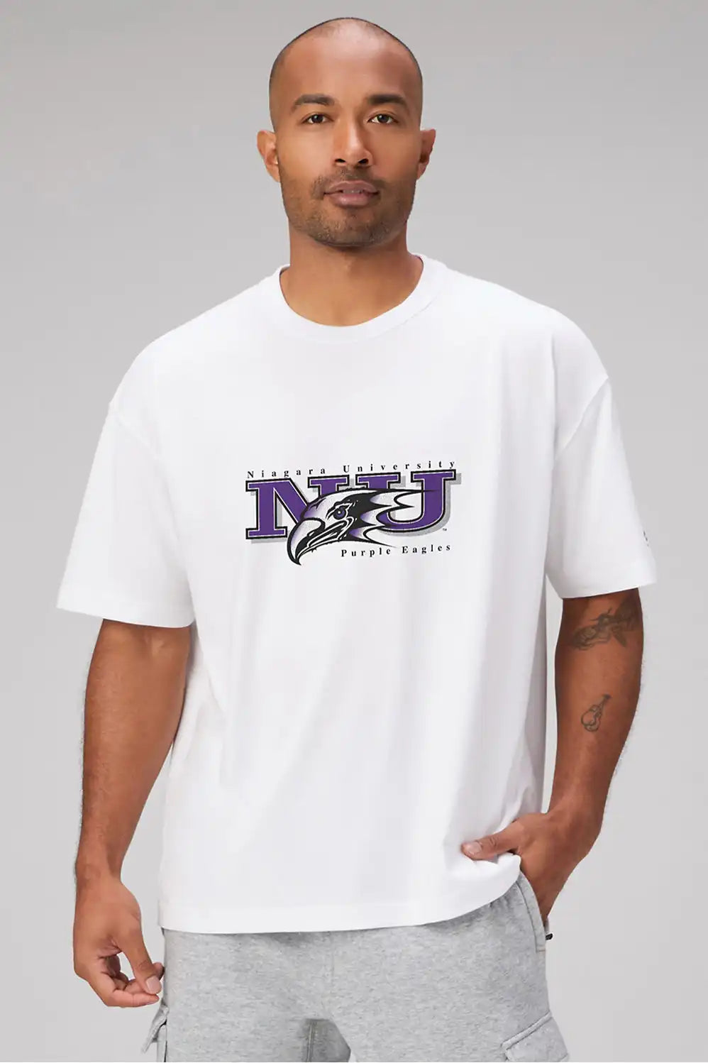 Niagara University The Effortless Oversized Tee Main image
