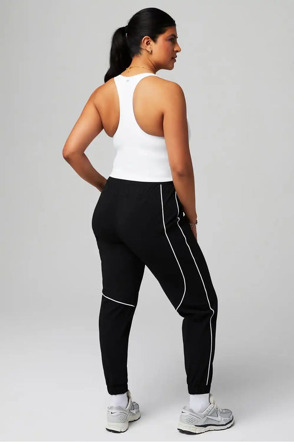 Anywhere Cropped Built-In Bra Tank
