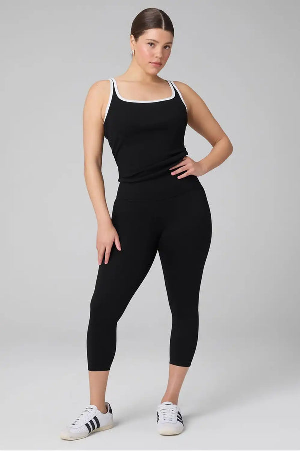 Modal Rib Tank