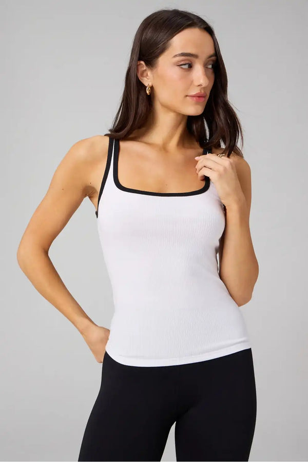 Modal Rib Tank