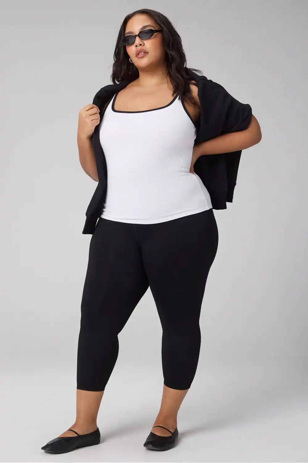 Modal Rib Tank