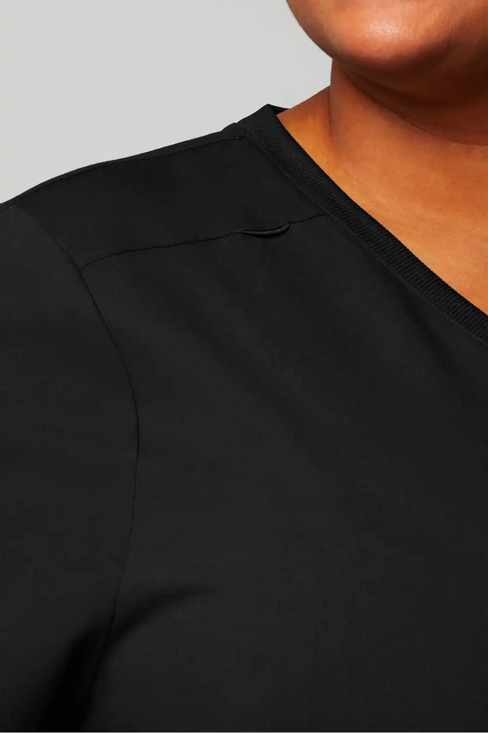 Mode Scrub Top
