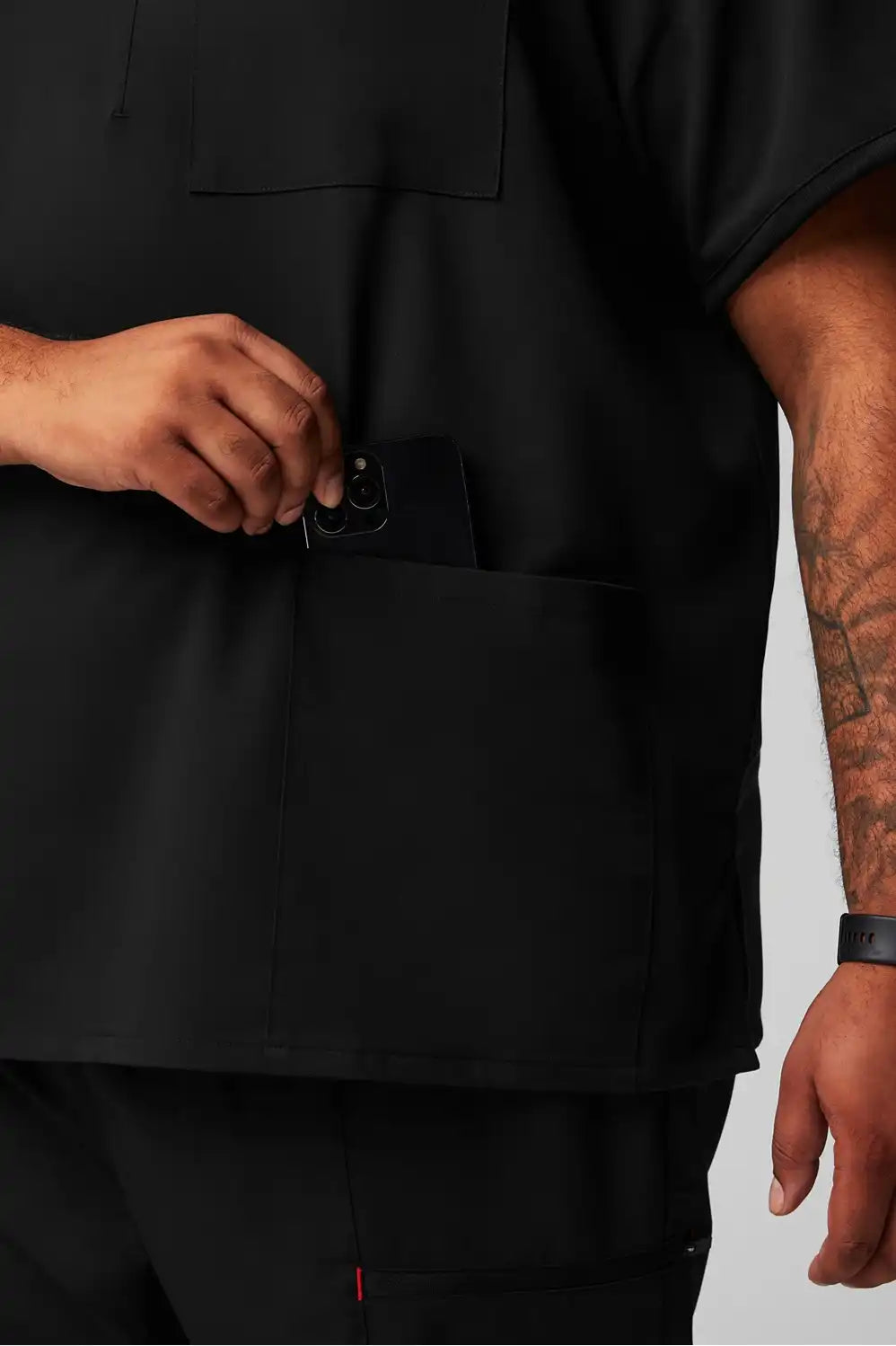 Max Scrub Top