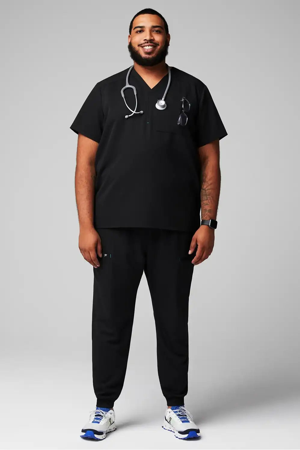 Helix 1-Pocket Scrub Top