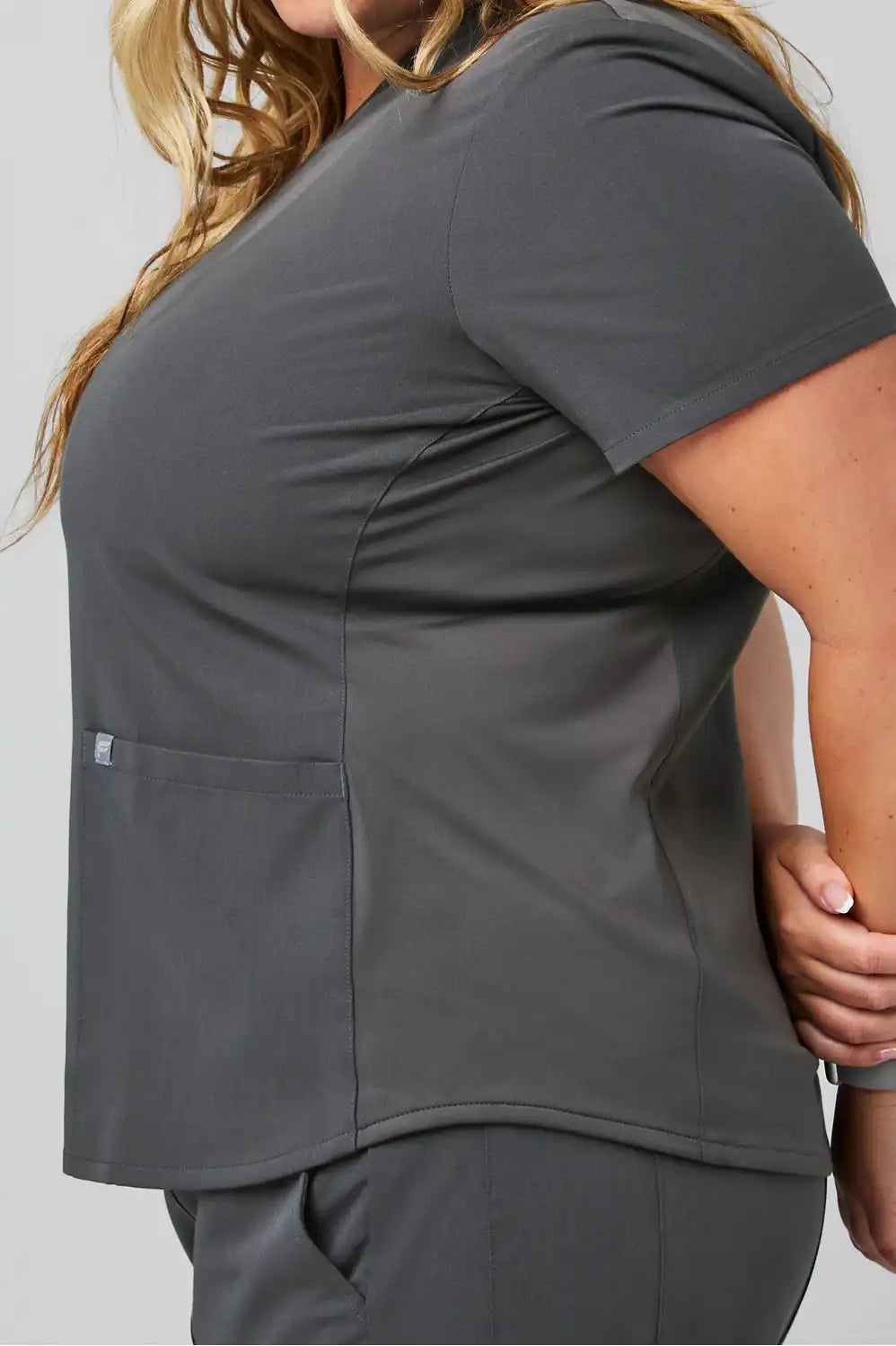 Method Flex 2-Pocket Scrub Top
