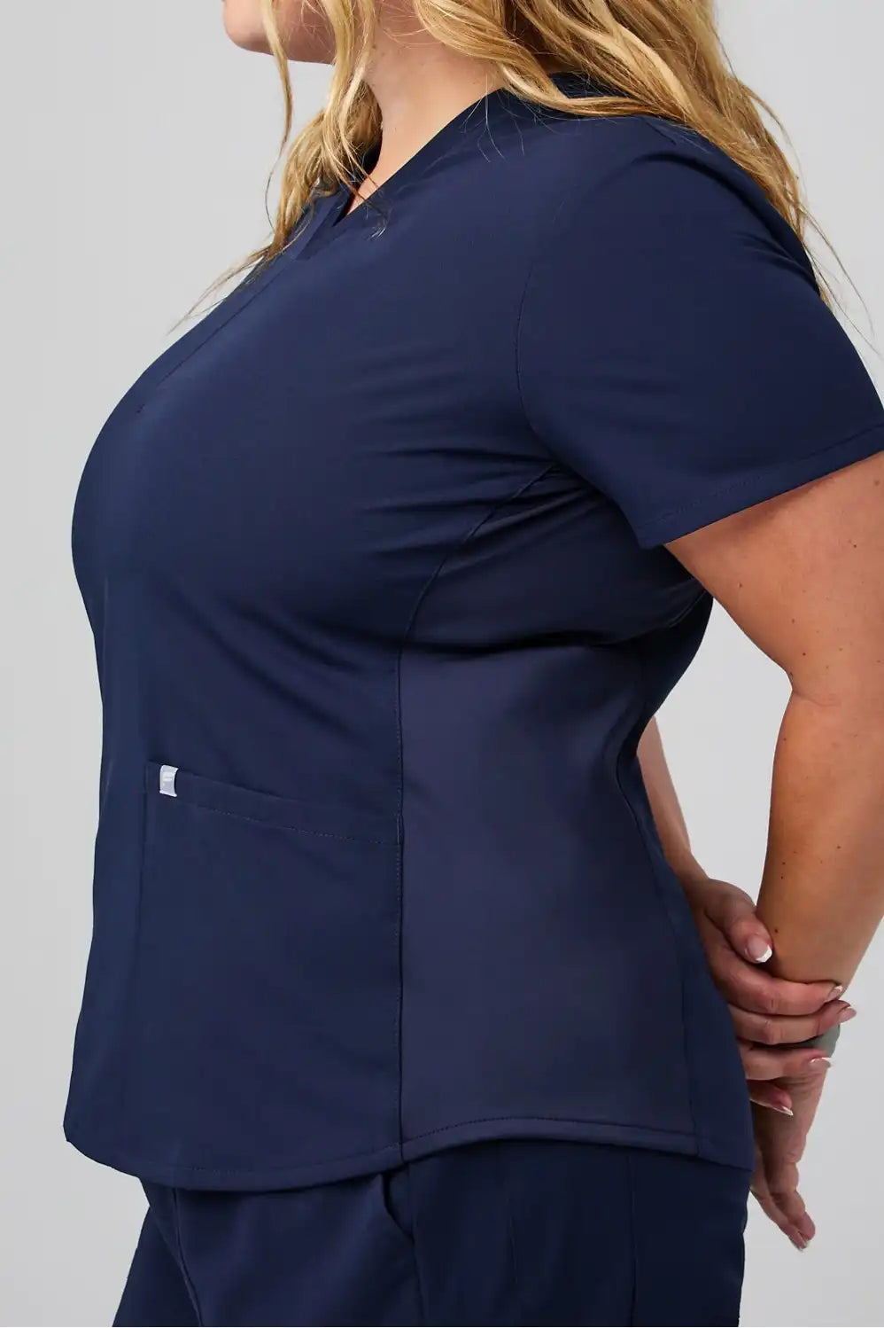 Method Flex 2-Pocket Scrub Top