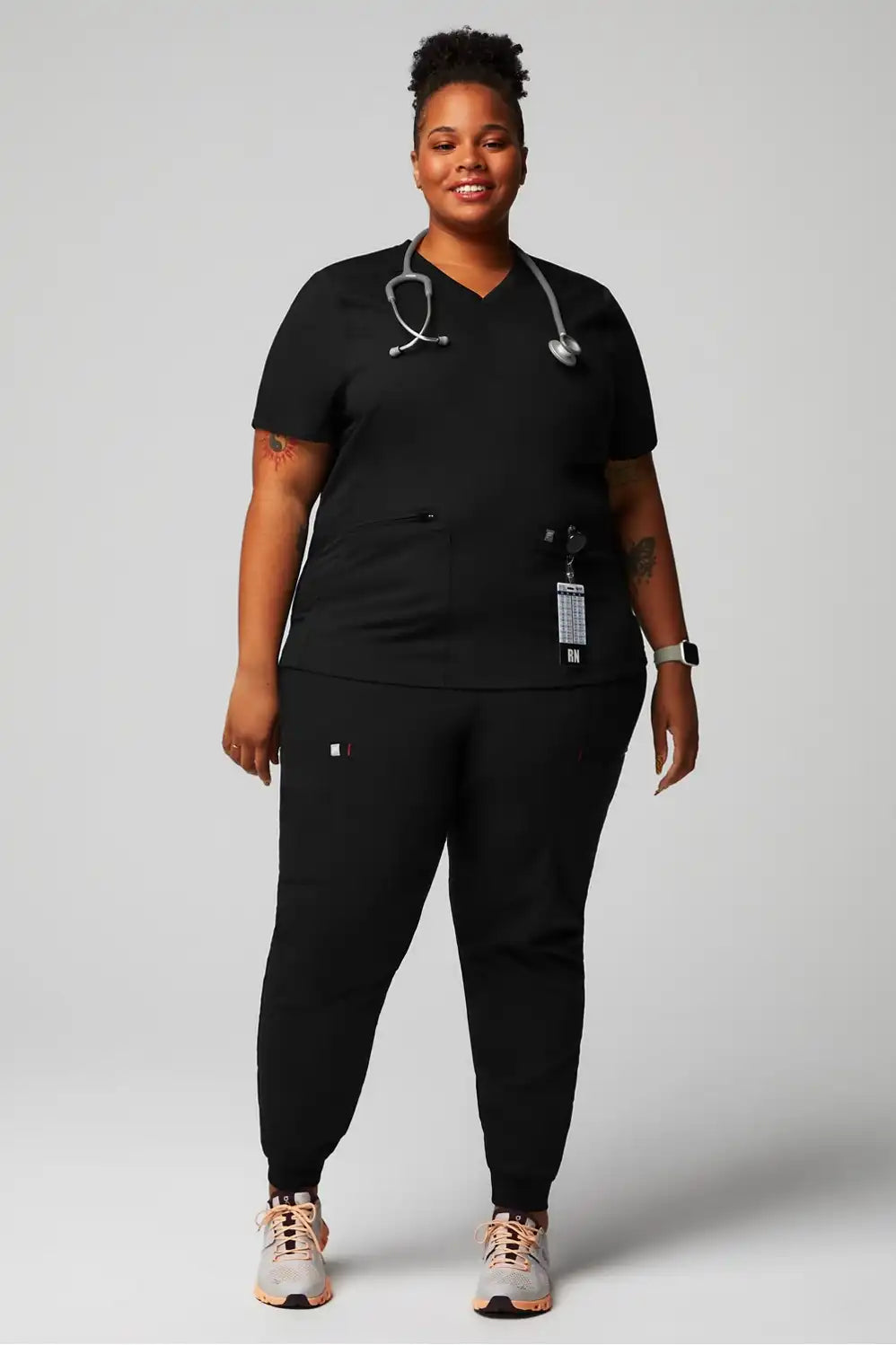 Mode 4-Pocket Scrub Top