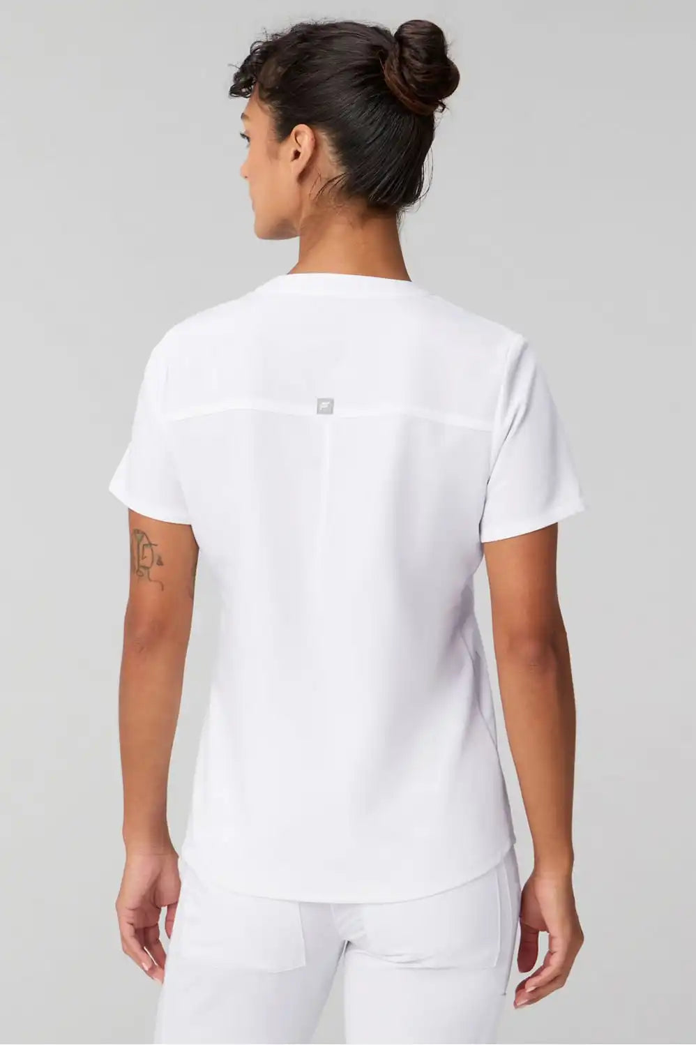 Vital 1-Pocket Scrub Top