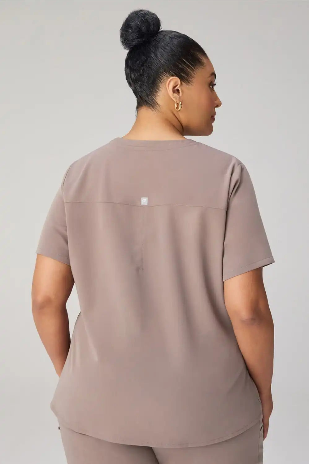 Method  2-Pocket Scrub Top