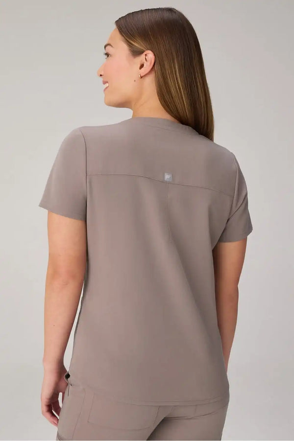 Method  2-Pocket Scrub Top