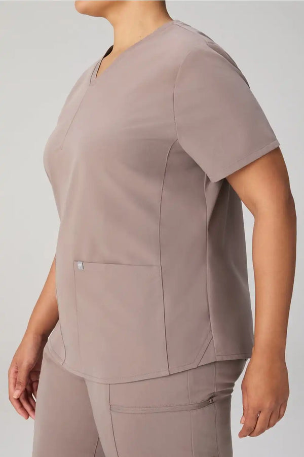 Method  2-Pocket Scrub Top