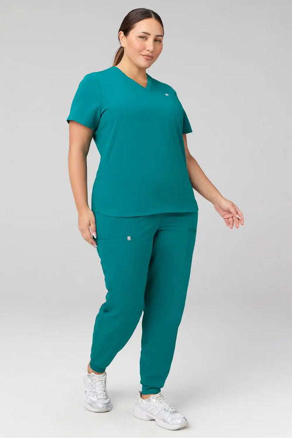 Vital 1-Pocket Scrub Top (Petite Fit)
