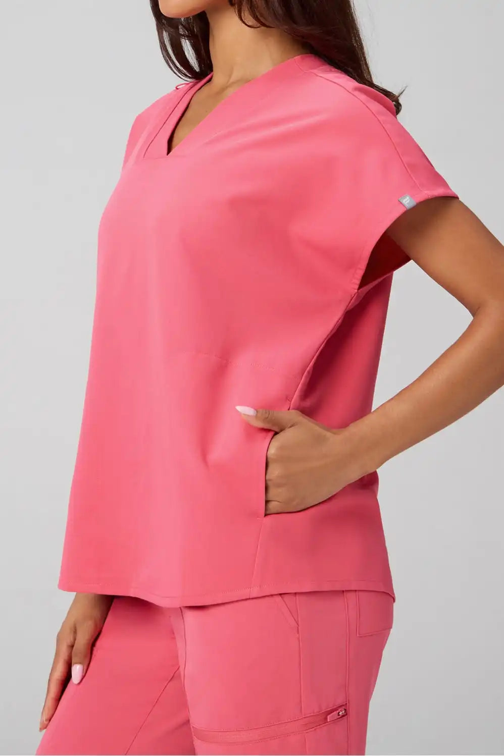 360° Built-In Bra Scrub Top